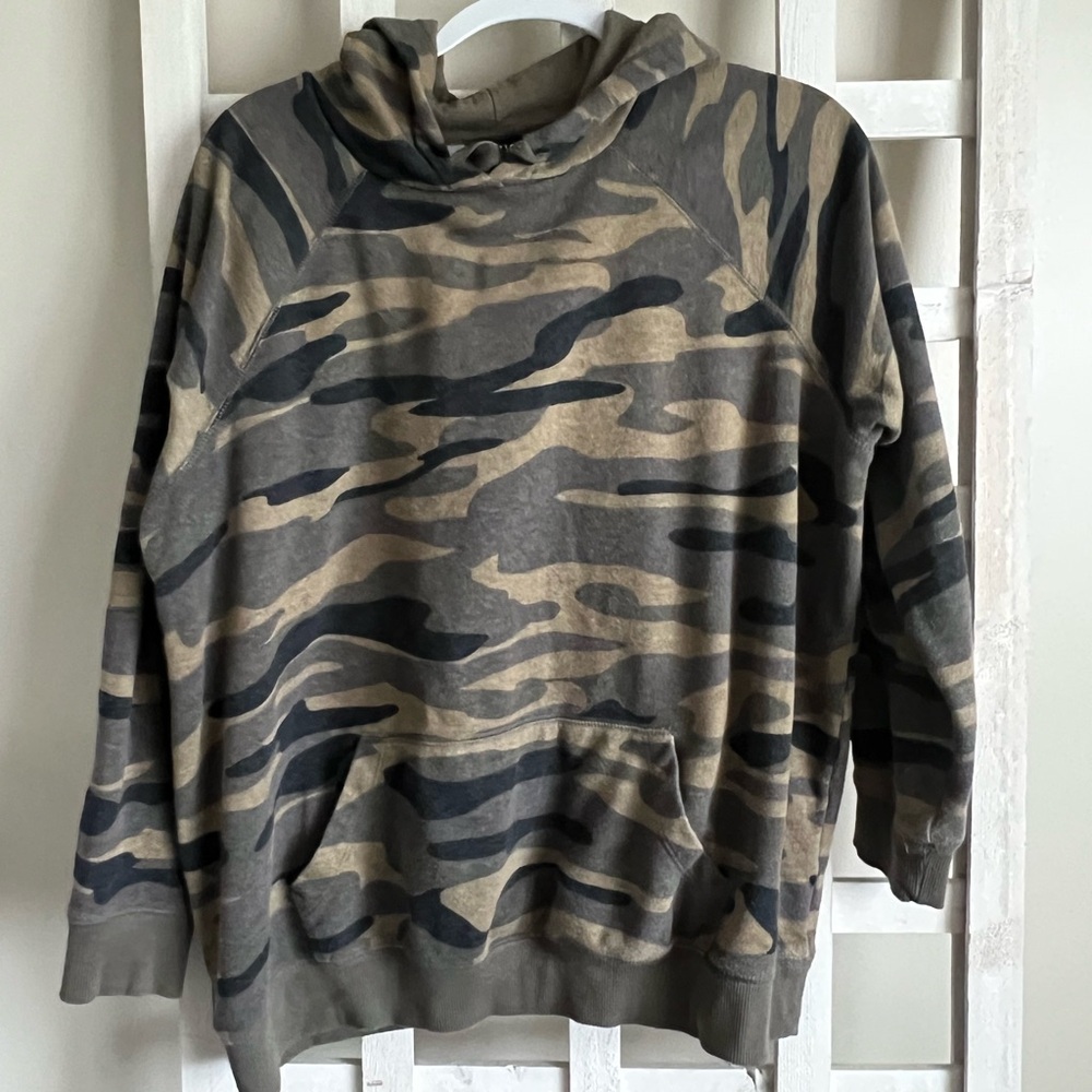 Torrid Camouflage Sweatshirt Soft Fleece Hoodie